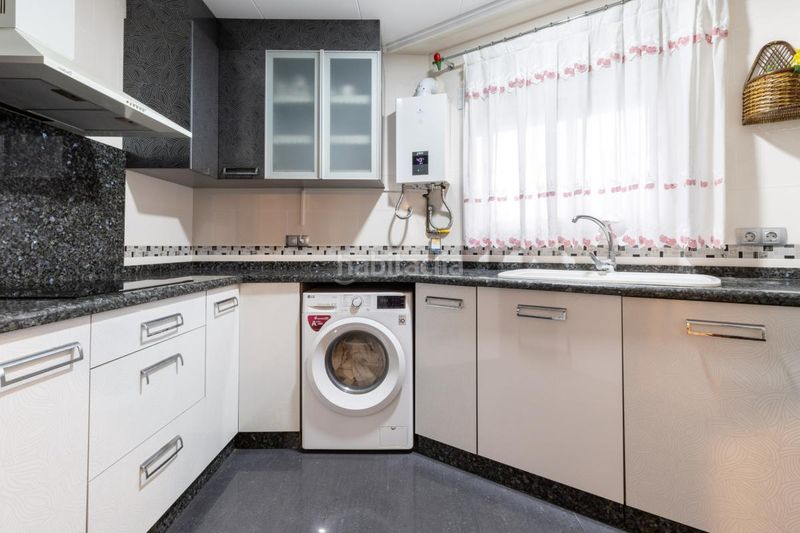 Foto e1e60547-8dc2-44ec-bae9-8e28dbb2187a. Pis amb calefacció a Nou Moles Valencia