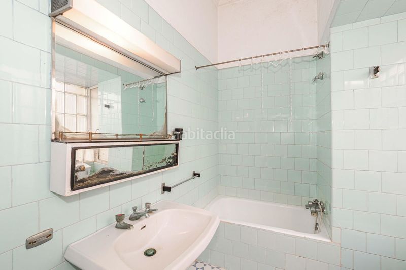 Foto ec5fd695-91be-48f3-8d90-43eb8353a882. Casa amb calefacció a Arahal
