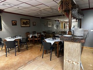 Local Comercial a C. de los Montesinos