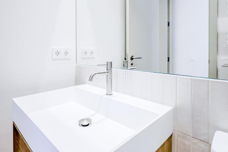 Foto 10e7568f-95f9-4b3d-9656-97fd1dbeb0fb. Pis amb calefacció a Lista Madrid