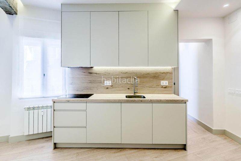 Foto c5eb6e56-3764-451d-a0ea-d4c52490eeaa. Pis amb calefacció a Lista Madrid