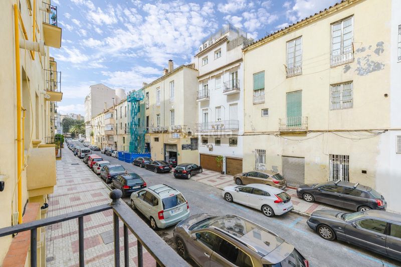 Foto d6eefff3-d8f1-4212-baaf-f2c19e69445e. Pis amb calefacció a La Malagueta - Monte Sancha Málaga