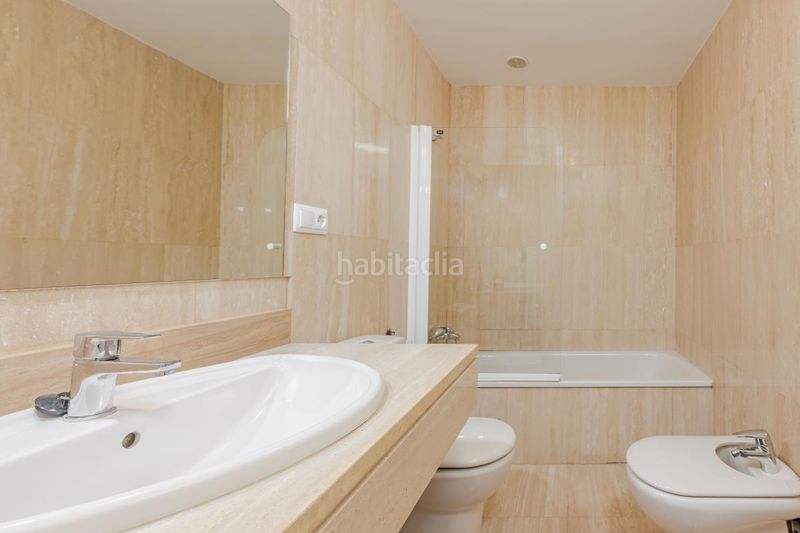 Foto cd0a8e78-2b07-4b2d-90d1-113390610ed7. Àtic amb calefacció aparcament piscina a Las Pajanosas Guillena
