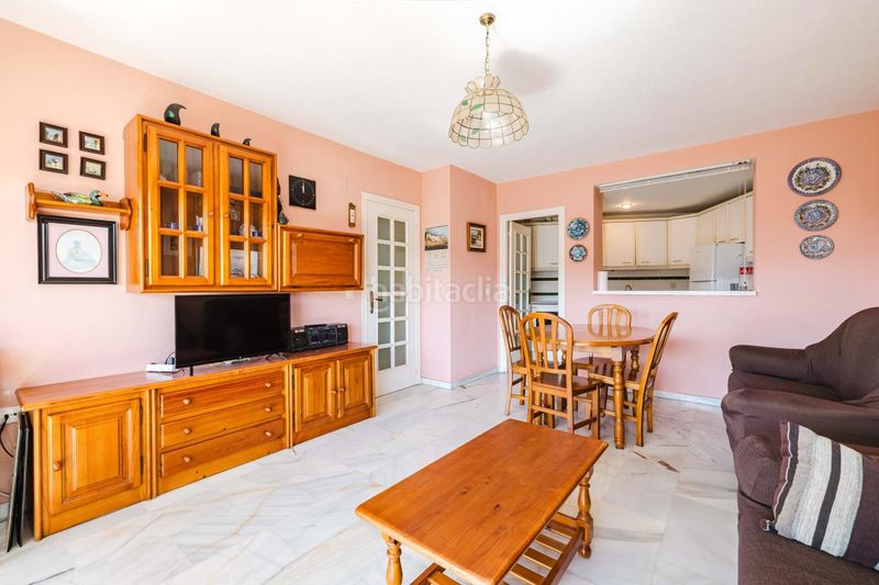 Foto 5722883d-1e63-470f-9d37-64607c32e8d2. Pis amb calefacció piscina a Centro Internacional Torrox