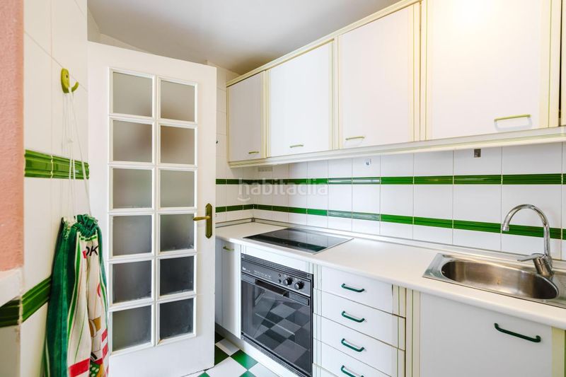 Foto a93a0544-02e4-45b1-90aa-60614e874bdd. Pis amb calefacció piscina a Centro Internacional Torrox