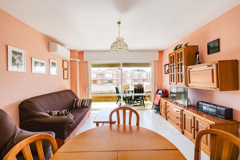 Foto d8d3e40d-4069-42f4-ac76-bb93a323530d. Pis amb calefacció piscina a Centro Internacional Torrox