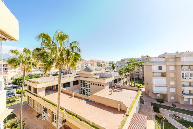 Foto f6715962-152b-46cf-8ee3-921e04292a45. Piso en Centro Internacional Torrox