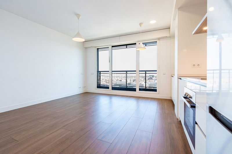 Foto 1ec55d84-e852-4606-babc-cb392539f8bf. Pis amb calefacció aparcament piscina a Virgen del Cortijo-Manoteras Madrid