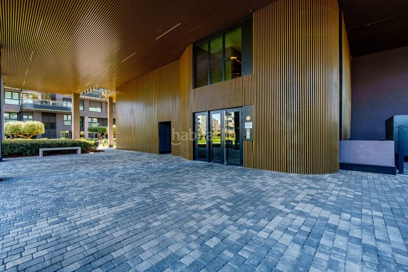 Foto 289776b6-291a-4497-a346-51f9add9e208. Pis amb calefacció aparcament piscina a Virgen del Cortijo-Manoteras Madrid