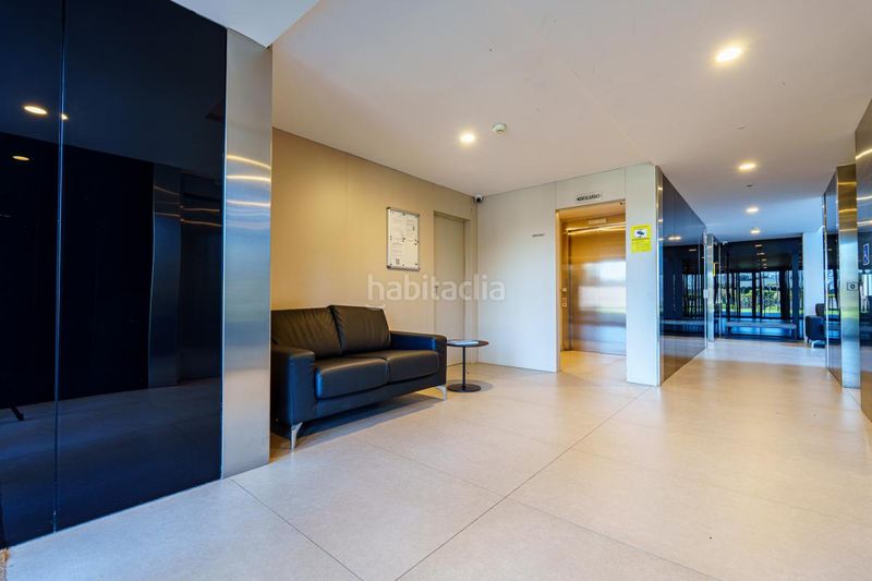 Foto 792c7be5-9bca-4f53-964f-daca8a72e980. Pis amb calefacció aparcament piscina a Virgen del Cortijo-Manoteras Madrid