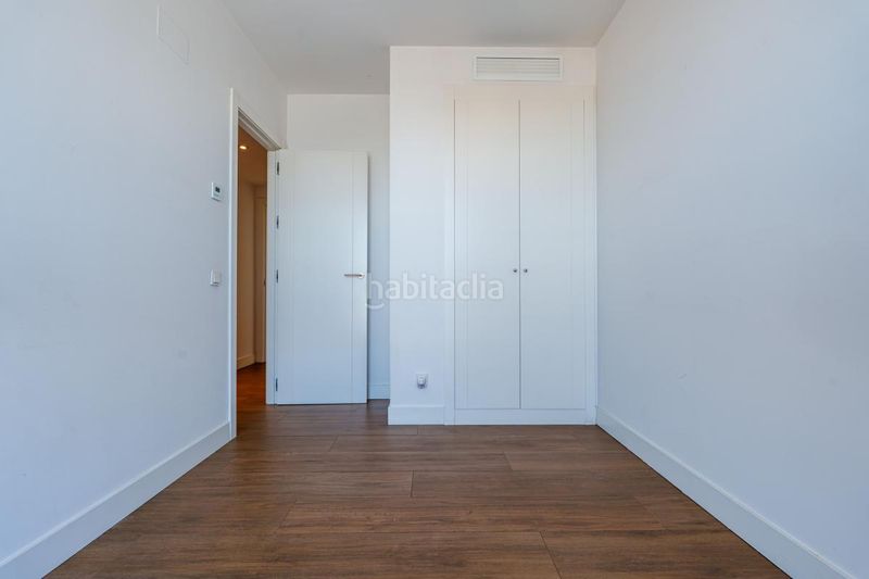 Foto 9477d1bc-0fcd-4cd1-91cc-f6495eb43c44. Pis amb calefacció aparcament piscina a Virgen del Cortijo-Manoteras Madrid