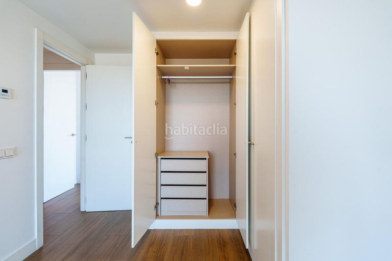 Foto d421c63e-96bb-4488-a124-0a16bf174fb0. Pis amb calefacció aparcament piscina a Virgen del Cortijo-Manoteras Madrid