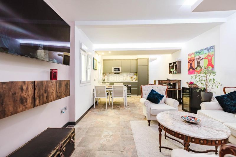 Foto fefee602-b667-4242-a2b6-5f862d25492a. Edifici a Calvario Torremolinos