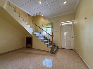 Semi detached house  C. ancha
