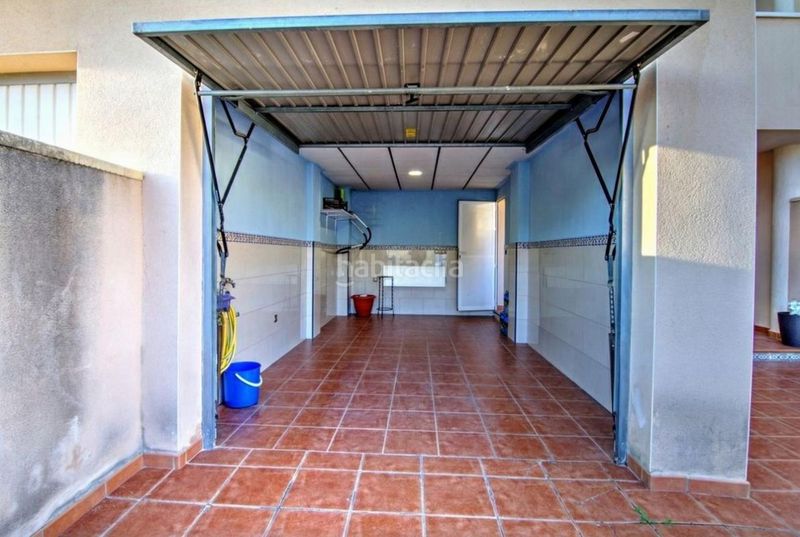 Foto 4894ade5-4057-4b3f-a5a1-f0e46bd2b964. Casa adossada amb calefacció aparcament a Benferri