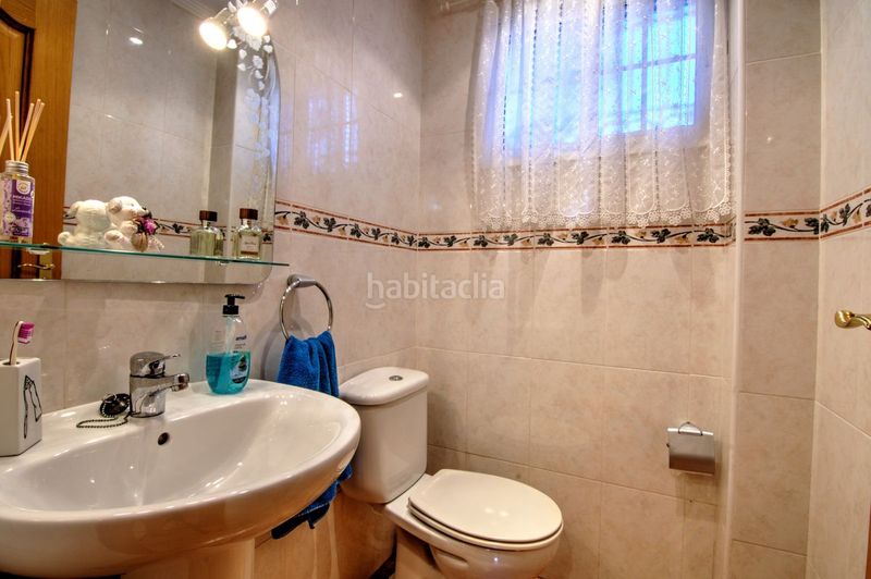 Foto 699a8727-106f-4104-a164-bbd1af12a1e5. Casa adossada amb calefacció aparcament a Benferri