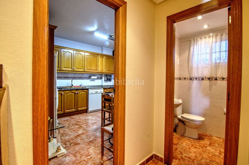 Foto d8585d26-c229-4456-af93-8657bbb62295. Casa adossada amb calefacció aparcament a Benferri