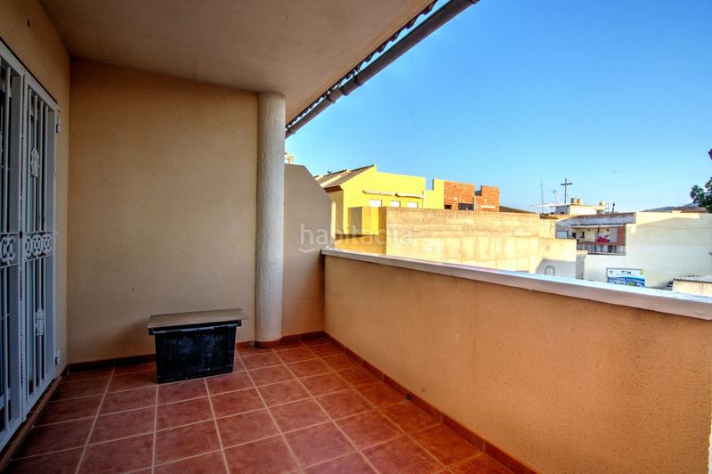 Foto f544a3c1-6774-4d63-8615-bf9375337bff. Casa adossada amb calefacció aparcament a Benferri