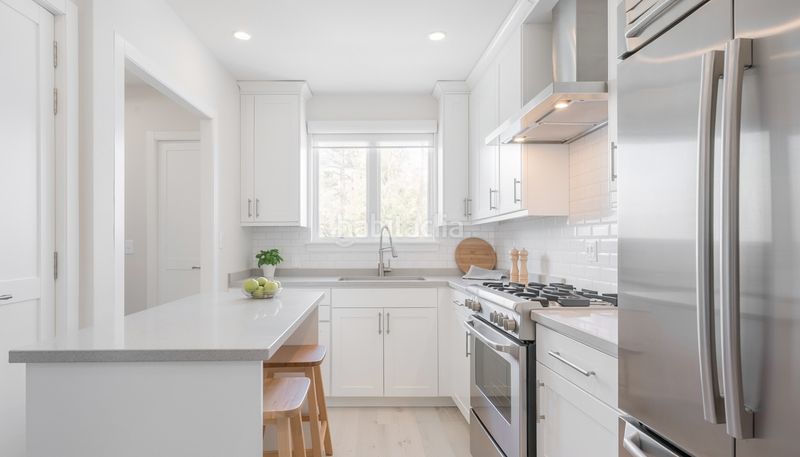 Foto 952f1619-5471-46c8-a72a-1f20419e9085. Pis amb calefacció a Casco Histórico de Barajas Madrid