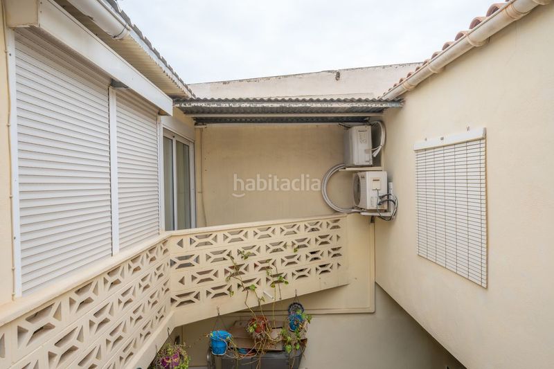 Foto 49779fde-dcd6-48c6-a2fa-c422a9682367. Casa adosada en San Agustín Alicante