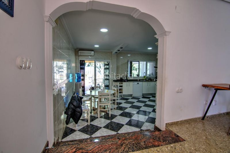 Foto 1f6cd550-6264-4938-b70d-508c7b5a3903. Casa amb calefacció aparcament piscina a Centro Mutxamel