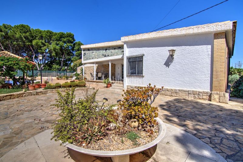 Foto bdb74e59-e39e-4b31-affe-e5ddf5db2048. Casa amb calefacció aparcament piscina a Centro Mutxamel
