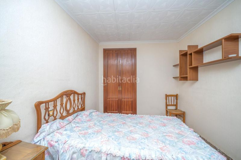 Foto 70fa712e-e5f9-4f32-84fb-957e3ec5848a. Edificio en Centro San Juan de Alicante