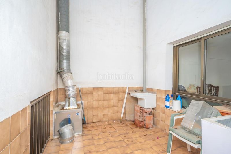 Foto ff3d6b25-a119-430e-824e-f4dccd6a145a. Edifici a Centro San Juan de Alicante
