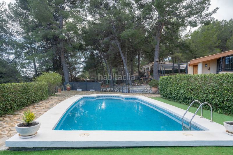 Foto 8166c661-7b13-41cb-8d87-bdf9c15e732b. Casa amb calefacció aparcament piscina a Tibi