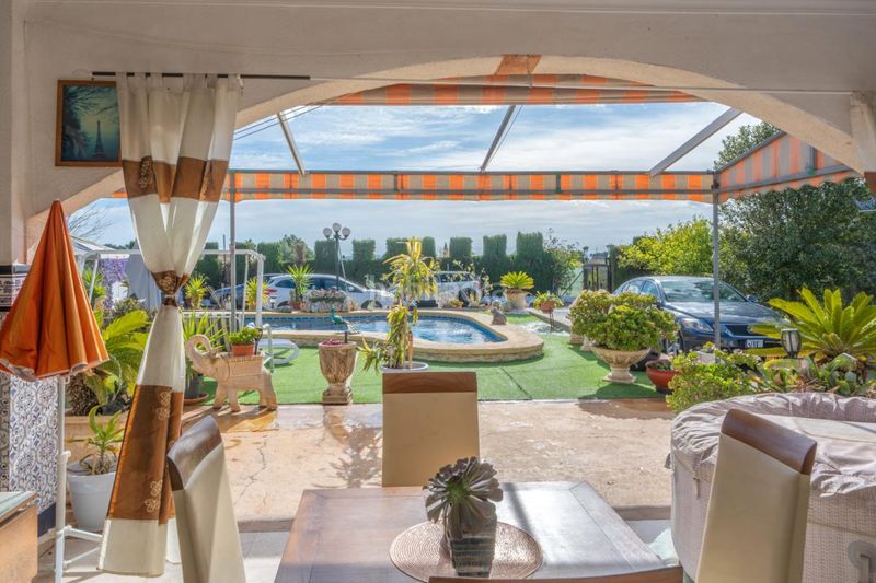 Foto 2a72cc4a-e0f2-43d9-b828-48dd06291d75. Casa amb calefacció aparcament piscina a La Algoda - Matola - Llano de San José Elche / Elx
