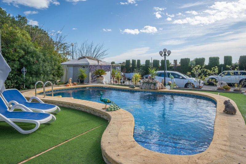 Foto e766bf64-6a6b-48e8-a904-c4c94849c680. Casa amb calefacció aparcament piscina a La Algoda - Matola - Llano de San José Elche / Elx