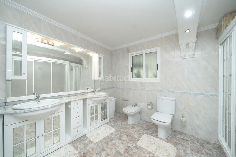 Foto f1d931d5-9972-4cb7-9050-bb05fd9f94bb. Casa amb calefacció aparcament piscina a La Algoda - Matola - Llano de San José Elche / Elx