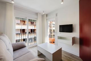 Miete Etagenwohnung  Calle maestranza