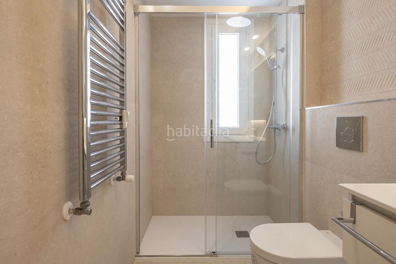 Foto 6f95f9b9-1fae-4b59-9877-409e8e9decc1. Àtic amb calefacció a Castillejos-Cuzco Madrid