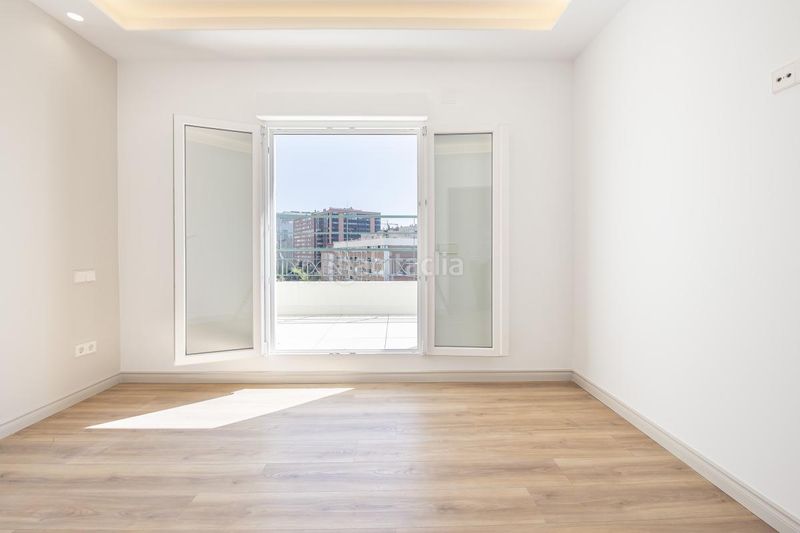 Foto 9193508e-a293-466e-8473-8dbdf927383c. Àtic amb calefacció a Castillejos-Cuzco Madrid