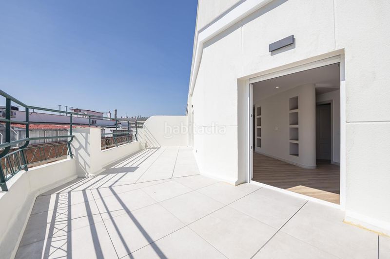 Foto 9300451f-9927-403f-9862-a675b029e776. Àtic amb calefacció a Castillejos-Cuzco Madrid