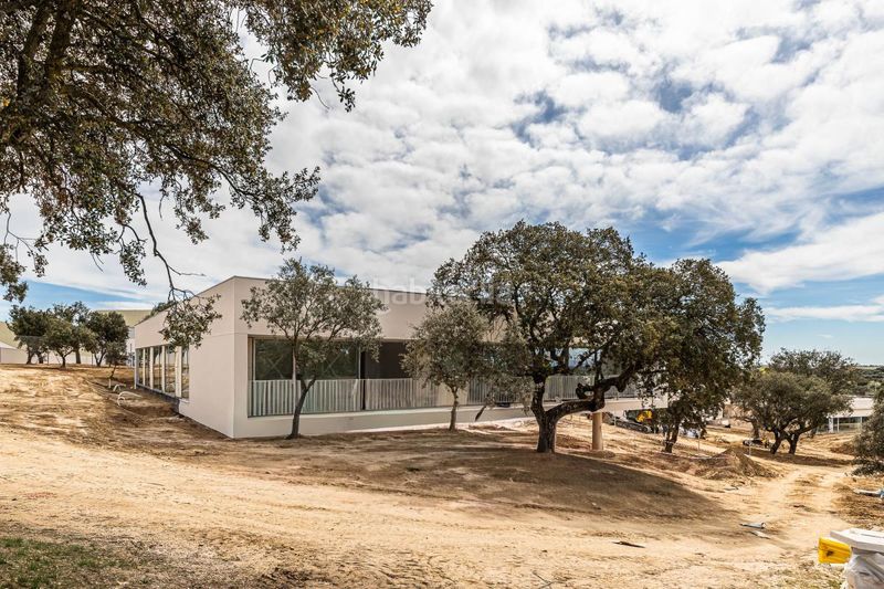 Foto 9a8f3a01-c2ca-42f1-8980-bd993630c2bc. Casa amb calefacció aparcament piscina a Urbanización Este-Montepríncipe Boadilla del Monte