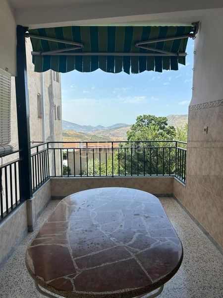 Foto bcb935b5-425d-473f-a428-bec20a3cf1a4. Edificio in Lanjarón