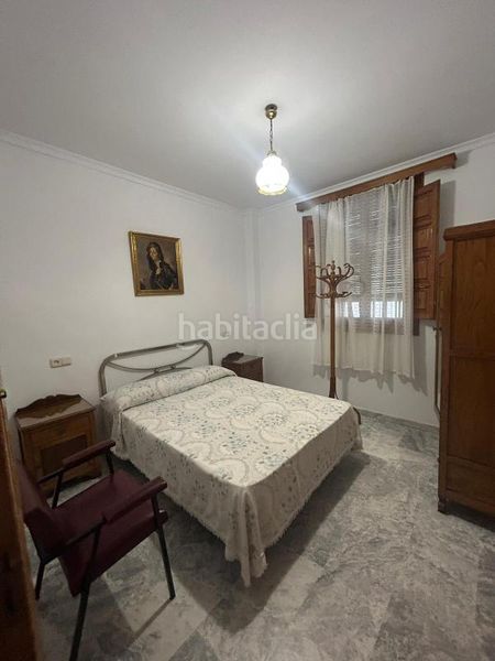 Foto f862be3e-0736-4fa4-b371-cc4d85438a12. Edificio in Lanjarón