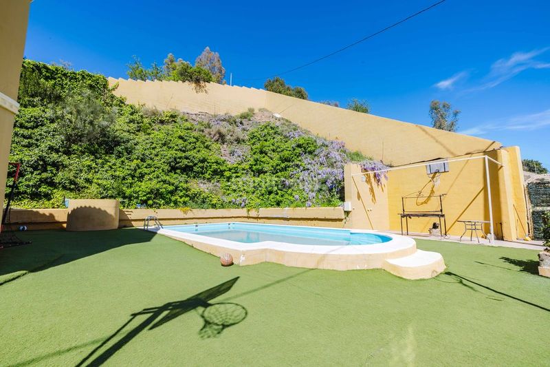 Foto a63995ce-52d0-49e7-8e78-6eeb09ebfd01. Casa amb calefacció aparcament piscina a Olías Málaga