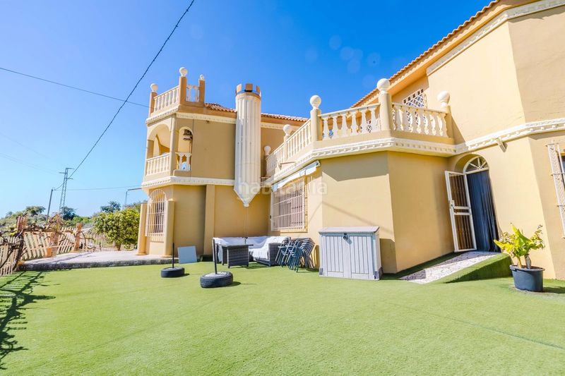 Foto da53112d-b078-4730-85a0-01707b45550b. Casa amb calefacció aparcament piscina a Olías Málaga