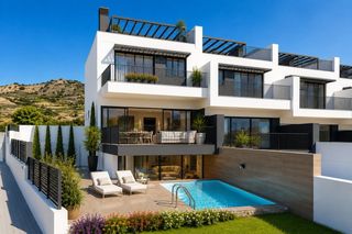 Semi detached house in Capistrano