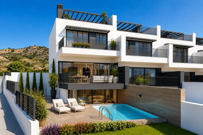 Foto 082e45e8-708e-4d1d-b525-af0de0da3c74. Casa adossada amb calefacció piscina a Capistrano Nerja