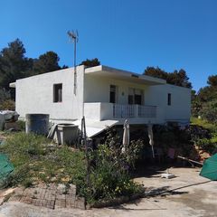 Haus  Diseminado bar stop