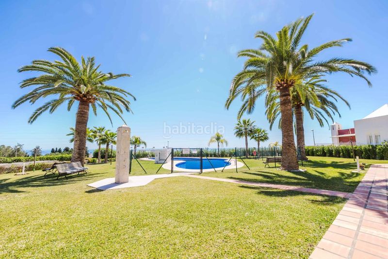 Foto 1ce60ee7-ed79-4932-a868-0e1b29d0ba4e. Casa adossada amb calefacció piscina a Capistrano Nerja