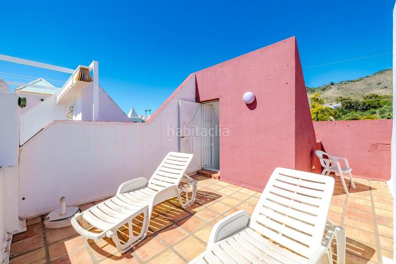 Foto e681ff9d-d2f6-4907-af9e-a07055c8bf11. Casa adossada amb calefacció piscina a Capistrano Nerja