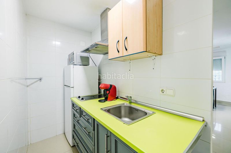 Foto 0dafcbe0-3562-4b39-b590-f8e6adc76092. Casa amb calefacció a Los Castillejos - La Trinidad Málaga