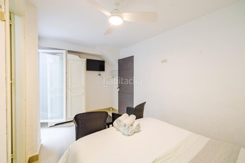 Foto ef6e62ef-1d7b-4586-93b0-c4d02452228b. Casa amb calefacció a Los Castillejos - La Trinidad Málaga