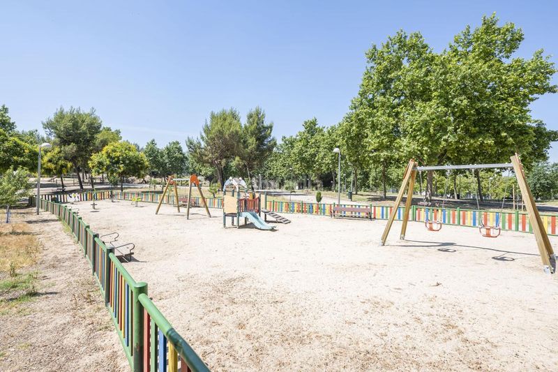 Foto 7c9c5271-bb74-4666-b8f3-64298e9639aa. Planta baixa amb calefacció piscina a Pueblo Nuevo Madrid