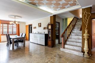 Maison  Carrer del calvari